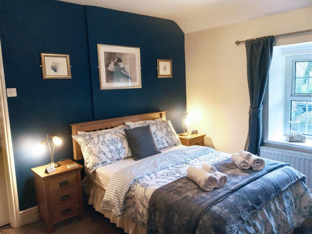 โอ๊คฟิลด์ เฮาส์ เบด แอนด์ เบรกฟาสต์ Bed & Breakfast เบเทส-อี-คอย ภายนอก รูปภาพ