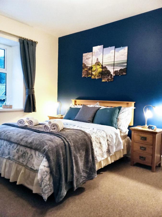 โอ๊คฟิลด์ เฮาส์ เบด แอนด์ เบรกฟาสต์ Bed & Breakfast เบเทส-อี-คอย ภายนอก รูปภาพ