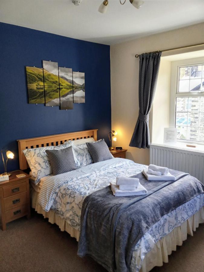 โอ๊คฟิลด์ เฮาส์ เบด แอนด์ เบรกฟาสต์ Bed & Breakfast เบเทส-อี-คอย ภายนอก รูปภาพ